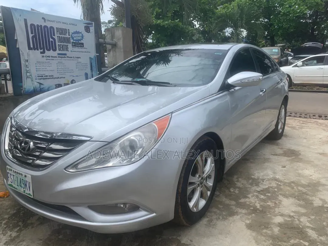 Hyundai Sonata 2012 Silver
