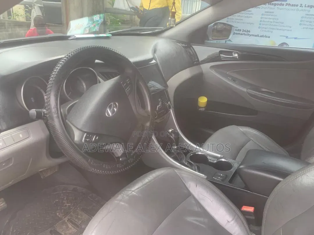 Hyundai Sonata 2012 Silver