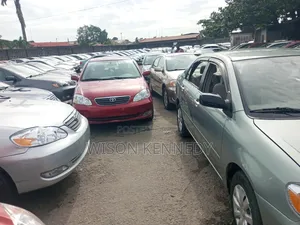 Toyota Corolla 2006 Gray