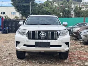 Toyota Land Cruiser Prado 2019 White