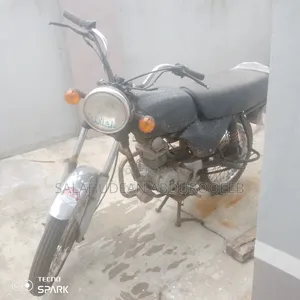 Bajaj Boxer 2016 Red