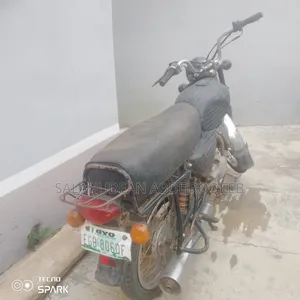Bajaj Boxer 2016 Red