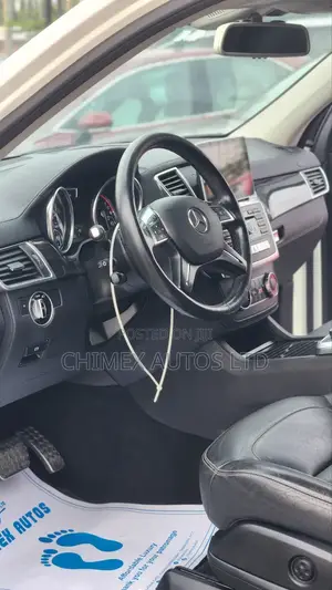 Mercedes-Benz M Class 2015 White