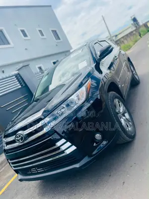 Toyota Highlander XLE 4dr SUV AWD (3.5L 6cyl 6A) 2015 Black