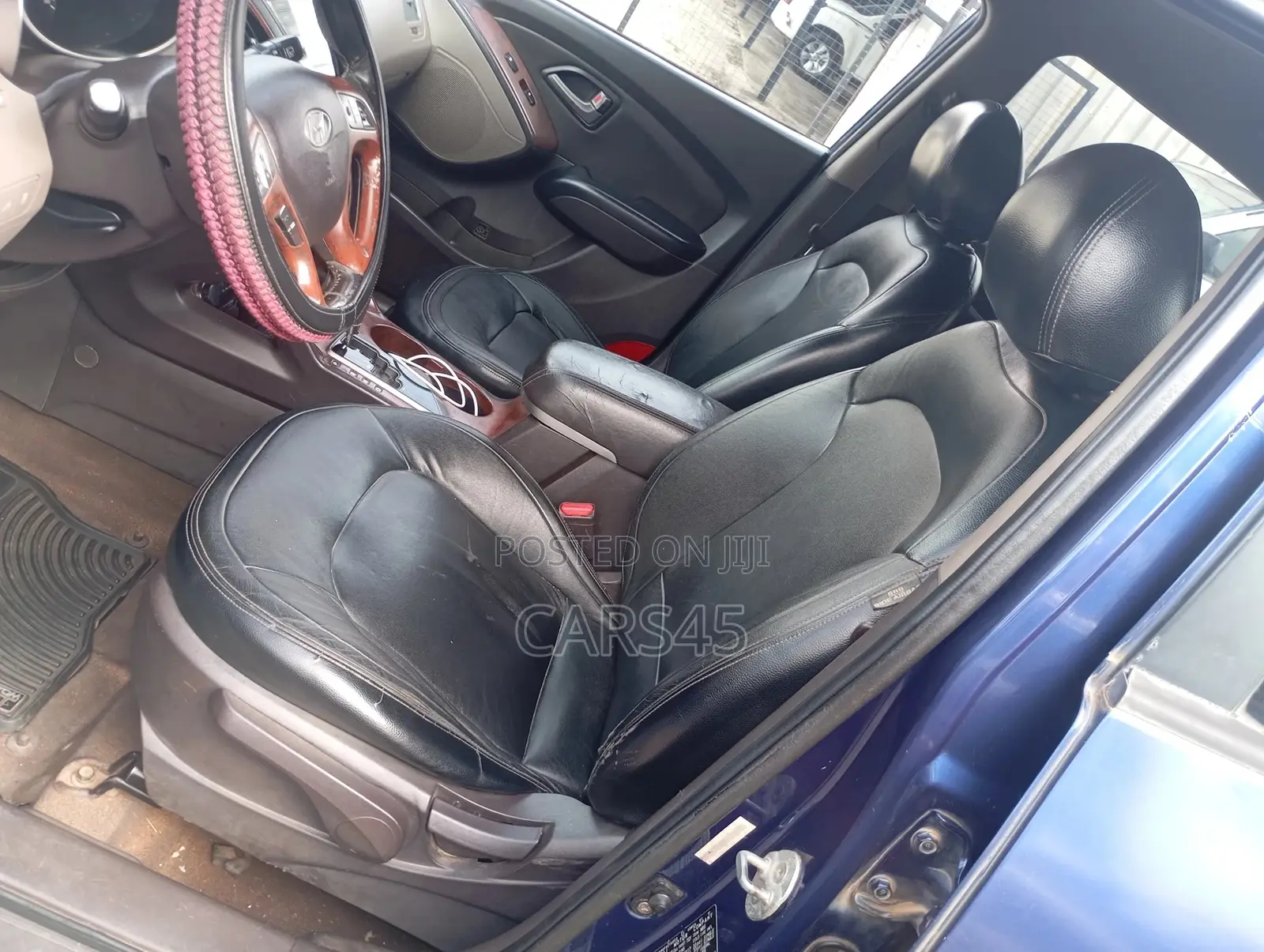 Hyundai Tucson 2011 Blue