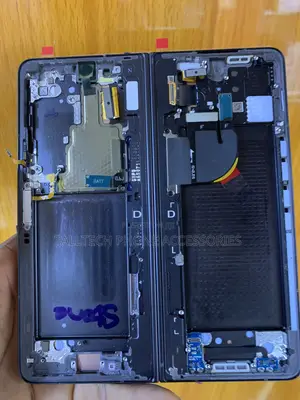 Samsung Fold Screens