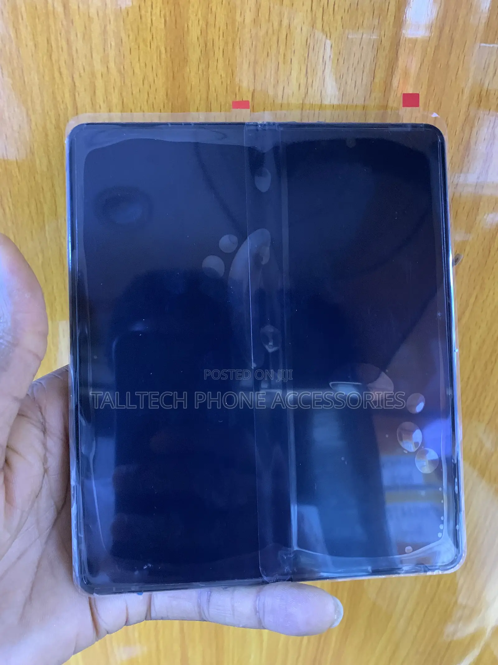 Samsung Fold Screens