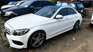 Mercedes-Benz C400 2018 White