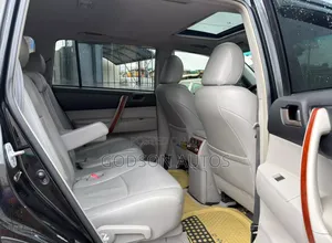 Toyota Highlander 2010 Black