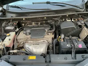 Toyota RAV4 XLE AWD (2.5L 4cyl 6A) 2013 Gray