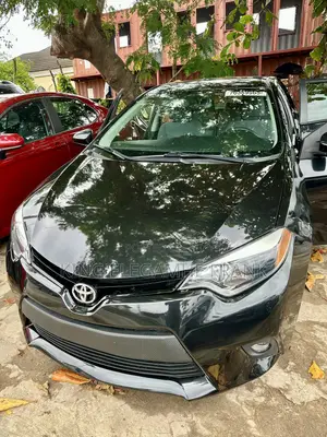 Toyota Corolla 2015 Black