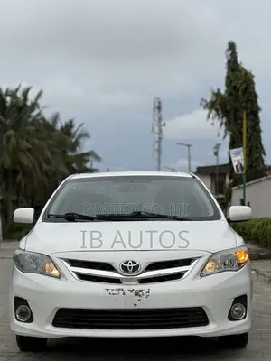 Toyota Corolla LE 4dr Sedan (1.8L 4cyl 4A) 2011 White