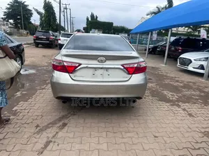 Toyota Avalon 2015