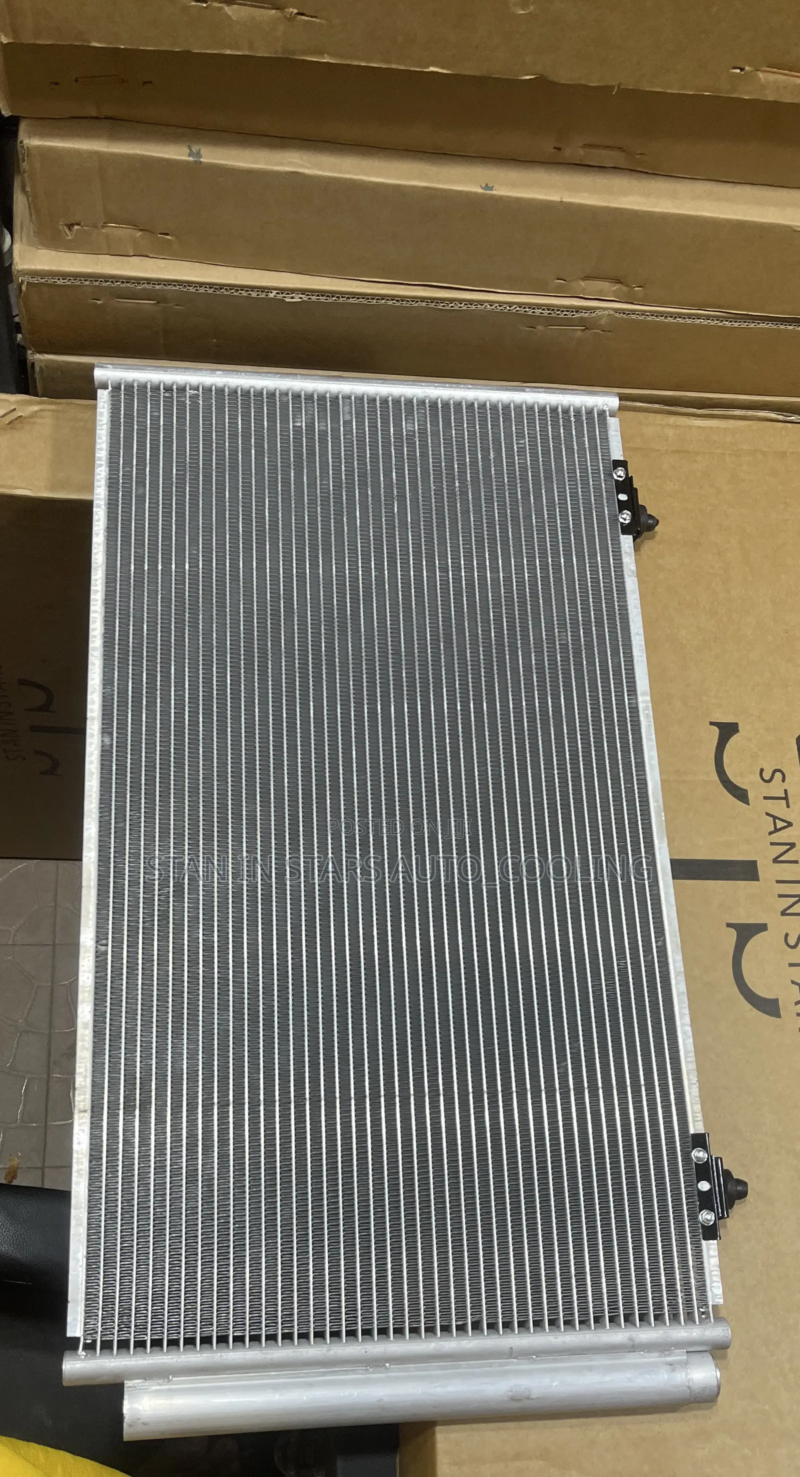 SIENNA 2012 Condenser