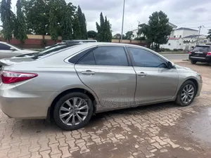 Toyota Avalon 2015