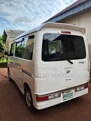 Daihatsu Hijet 2012 White