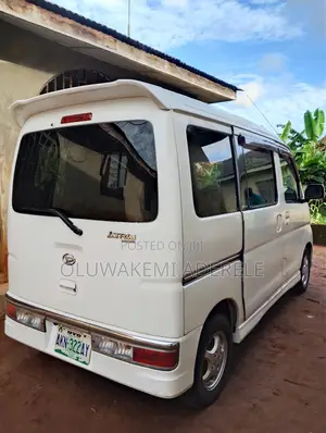 Daihatsu Hijet 2012 White
