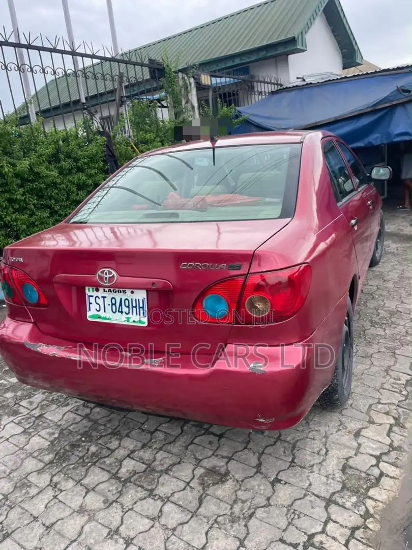 Toyota Corolla 2005 Red