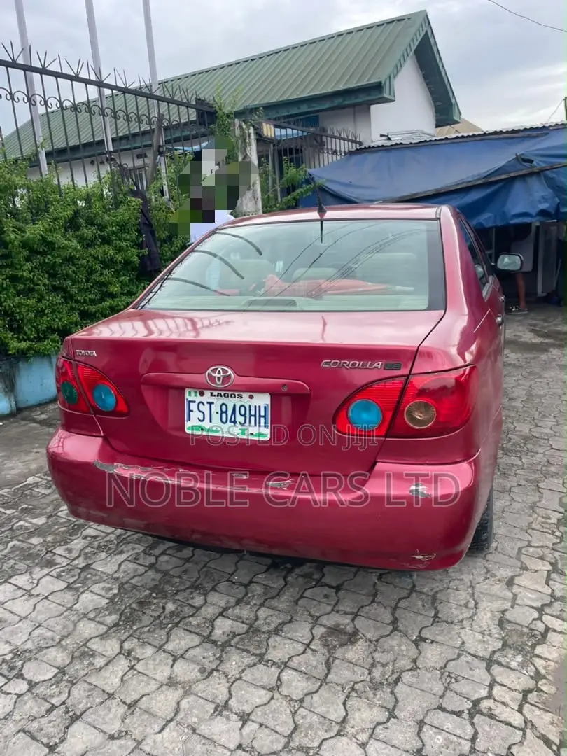 Toyota Corolla 2005 Red