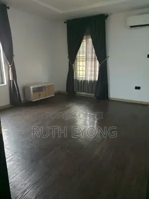 3bdrm Bedsitter in Lekki Phase 1 for rent
