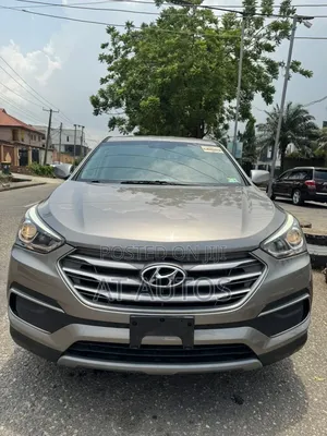 Hyundai Santa Fe Limited Ultimate AWD 2018 Gold