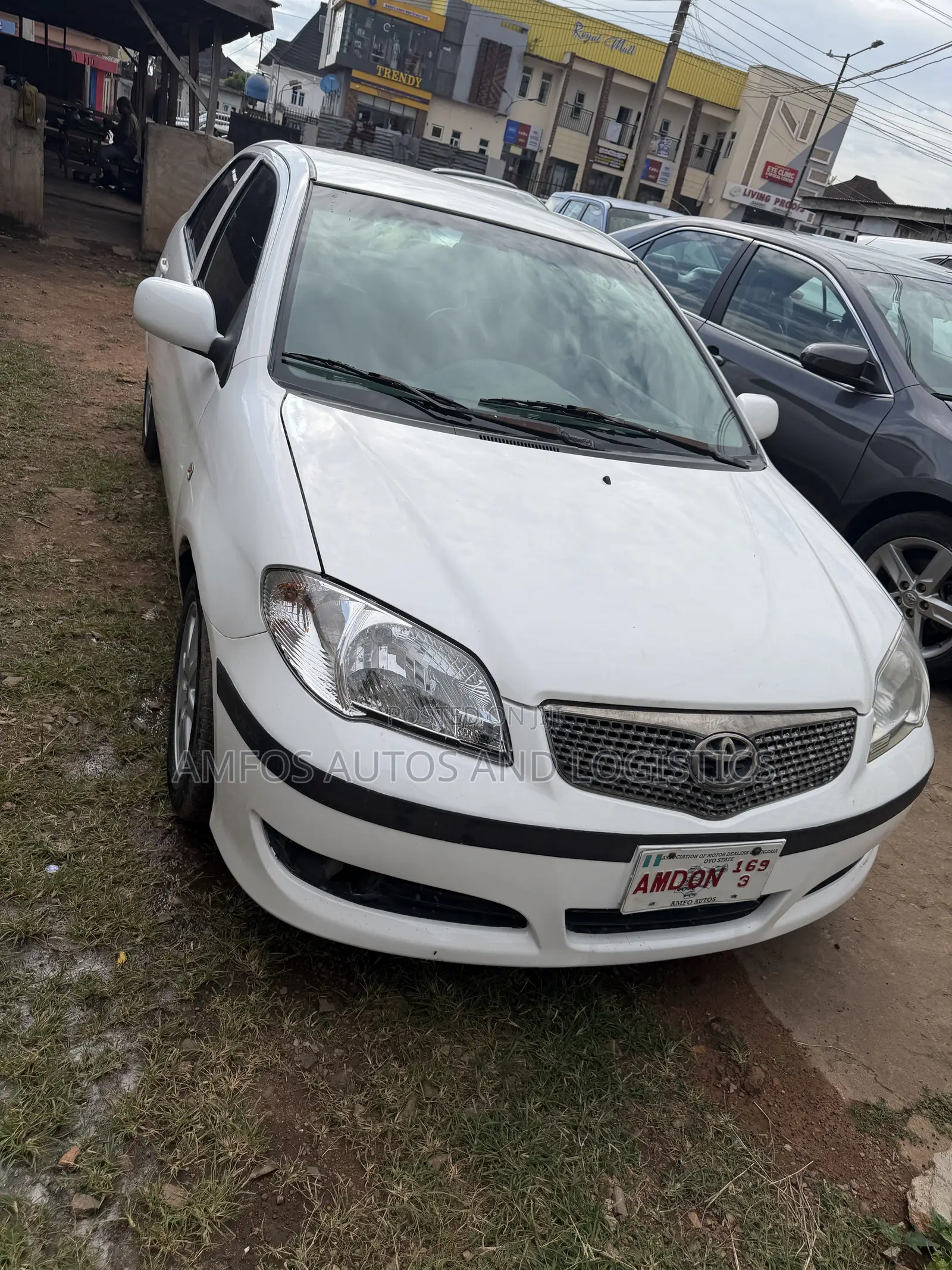 Toyota Vios 2010 Off white