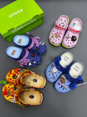 Original Naruto X Marvel Crocs
