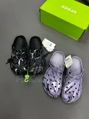 Original Naruto X Marvel Crocs