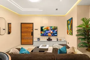 Luxurious 1bedroom Apartment With a Swimming Pool