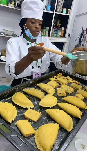 Part-Time Baker Needed – Sangotedo Lagos