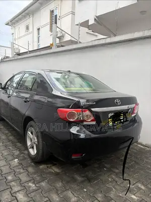 Toyota Corolla 2013 Black