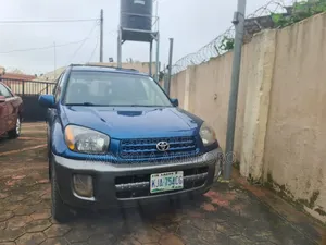 Toyota RAV4 2.0 4x4 2004 Blue