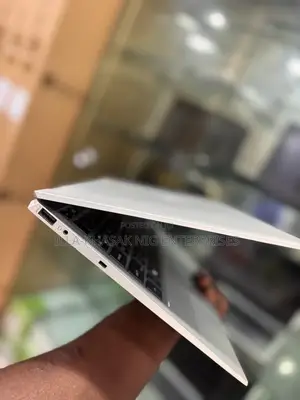 Laptop HP EliteBook x360 1040 G7 16GB Intel Core i7 SSD 512GB