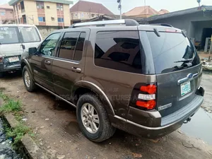 Ford Explorer Limited V6 AWD 2008