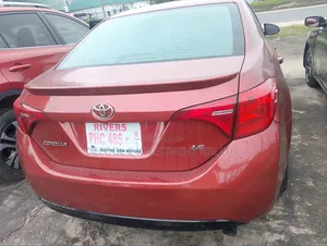 Toyota Corolla L 4dr Sedan (1.8L 4cyl 6M) 2014 Red