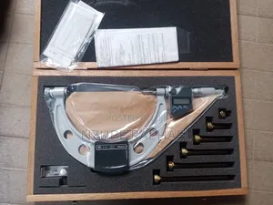 Mitutoyo Digital Micrometer 0-6"