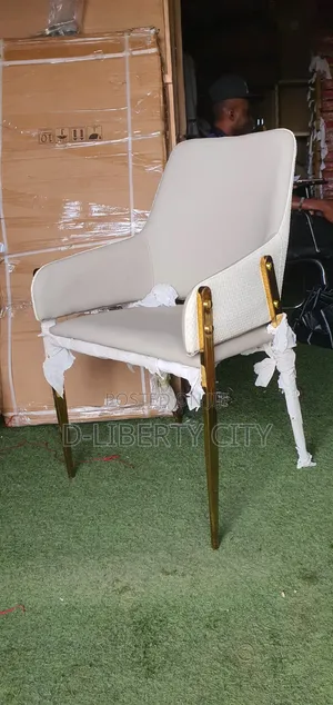 Super Dining Chair