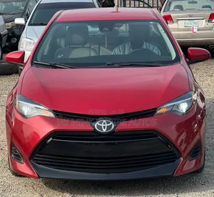 Toyota Corolla 2019 Red