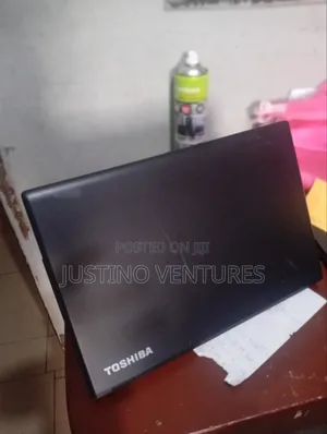 Laptop Toshiba 4GB Intel Celeron HDD 500GB