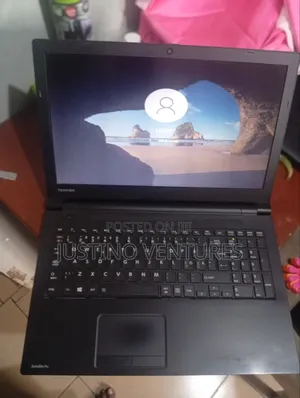 Laptop Toshiba 4GB Intel Celeron HDD 500GB