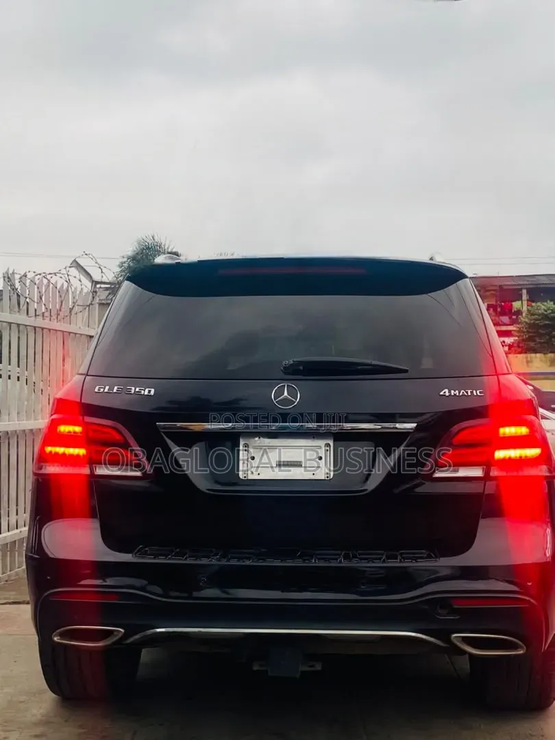 Mercedes-Benz GLE-Class 2017 Black