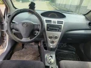 Toyota Yaris 2006 Silver