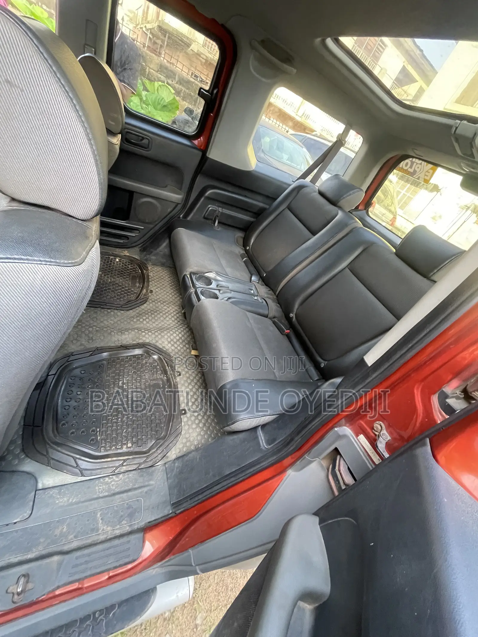 Honda Element 2004 Orange