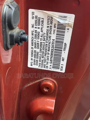 Honda Element 2004 Orange