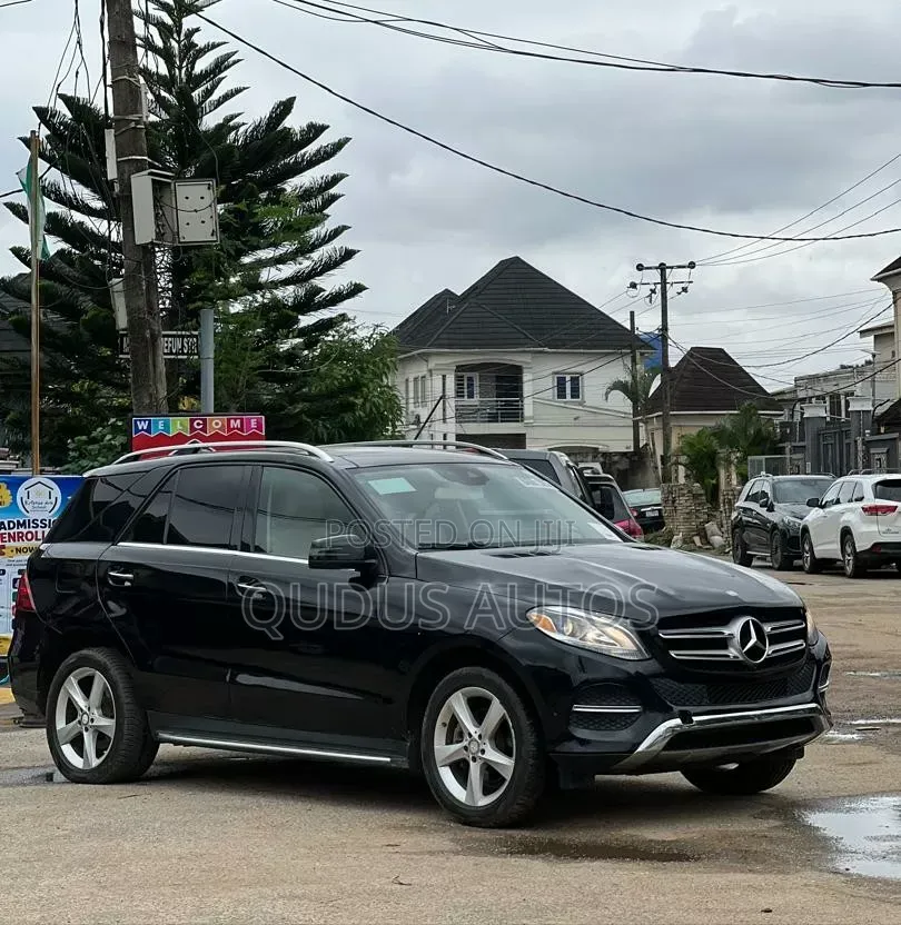 Mercedes-Benz GLE-Class 2017 Black
