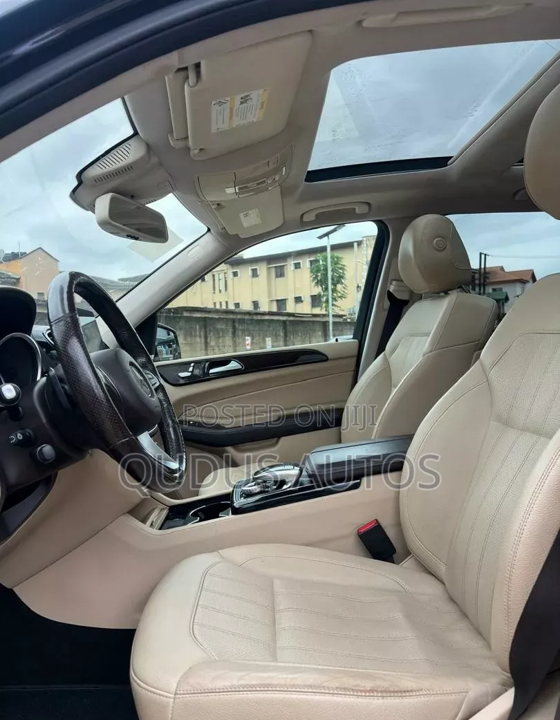 Mercedes-Benz GLE-Class 2017 Black