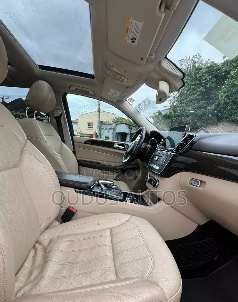 Mercedes-Benz GLE-Class 2017 Black