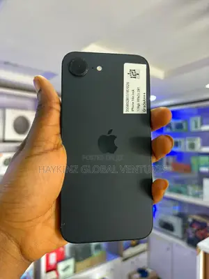Apple iPhone 16e 128 GB Black