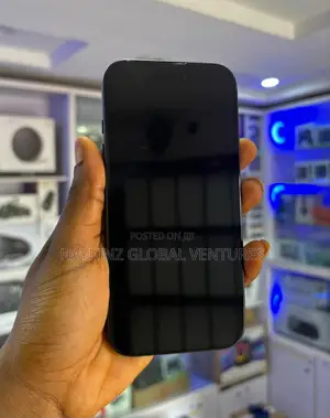 Apple iPhone 16e 128 GB Black