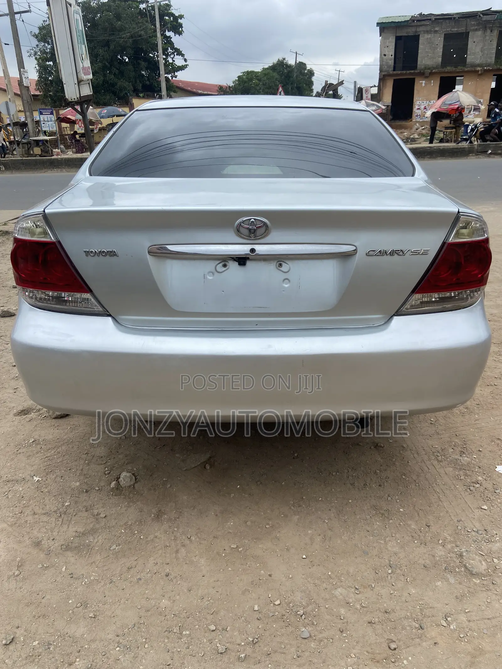 Toyota Camry 2005 Silver